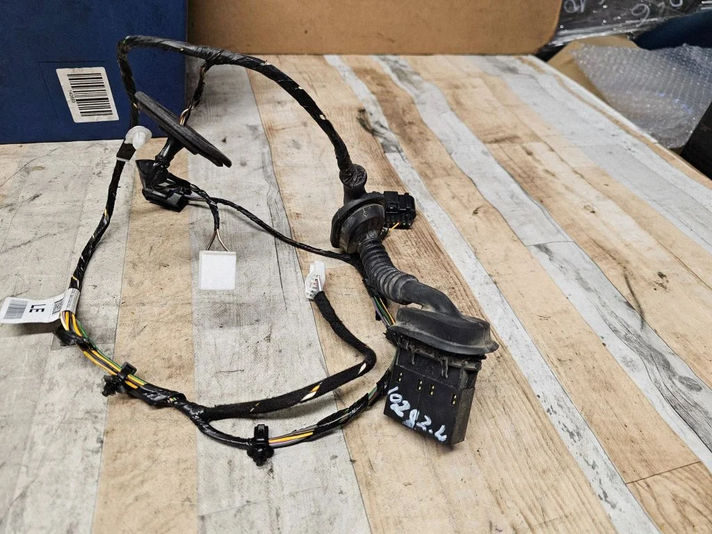 Rear door wiring loom – Ford Ranger (2012-2018)