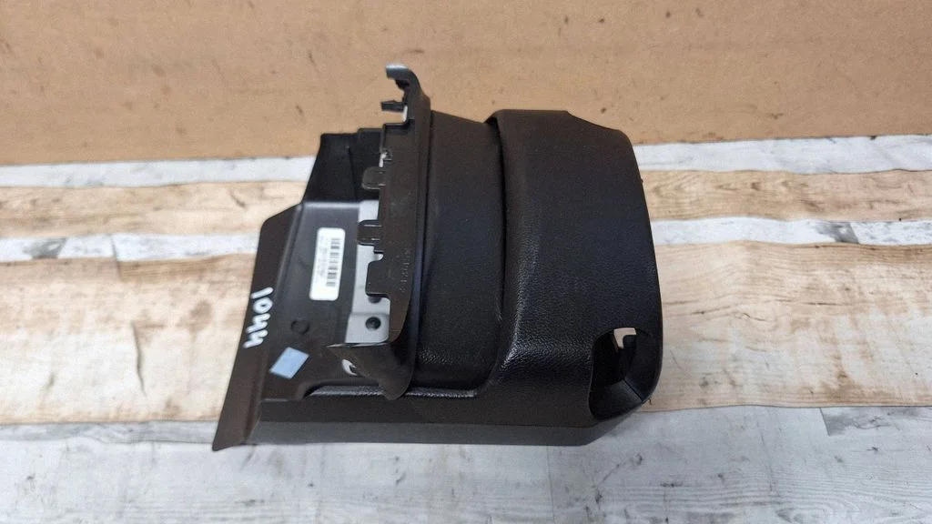 Steering wheel column trim 95153792