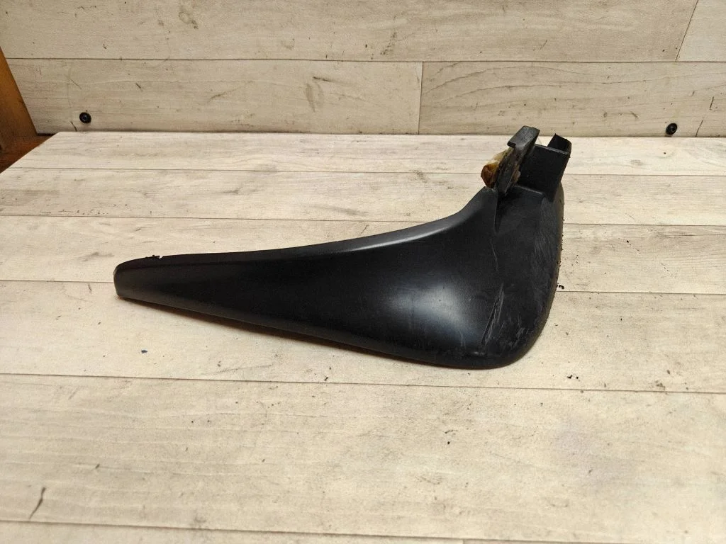Front mudguard BP4K51851
