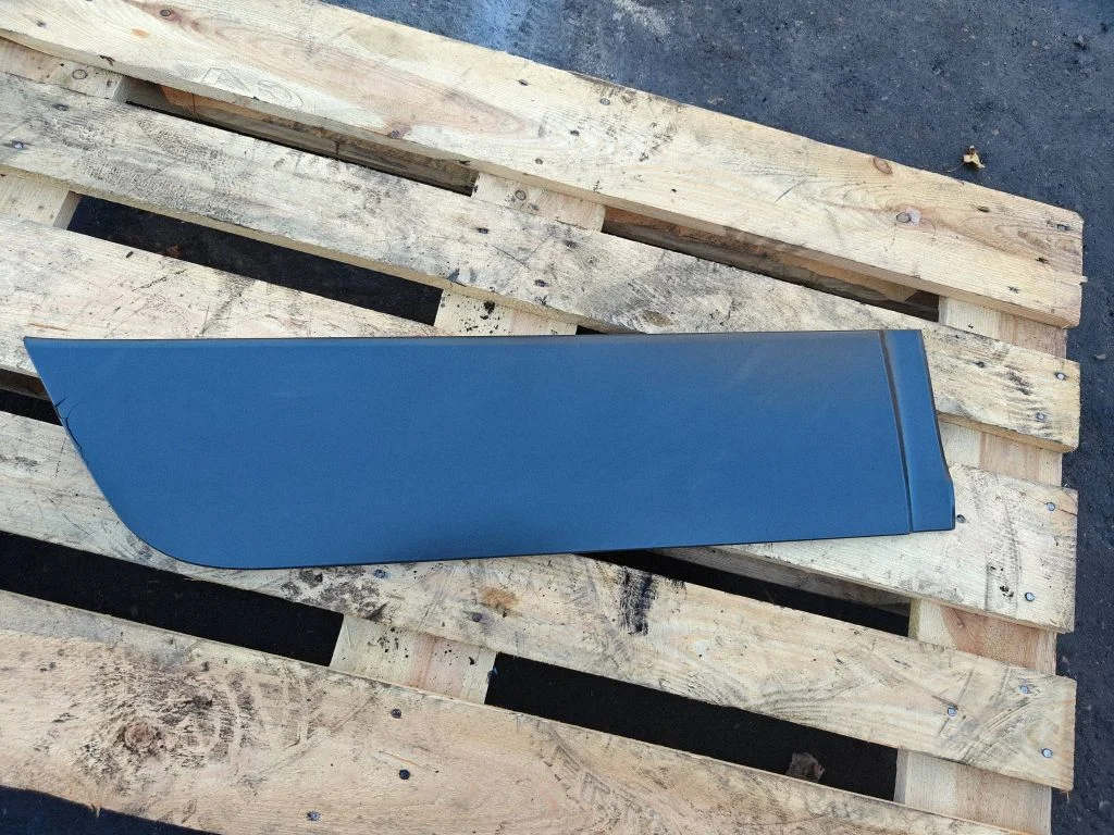 Tagaukse liist (mold) 5J0854950