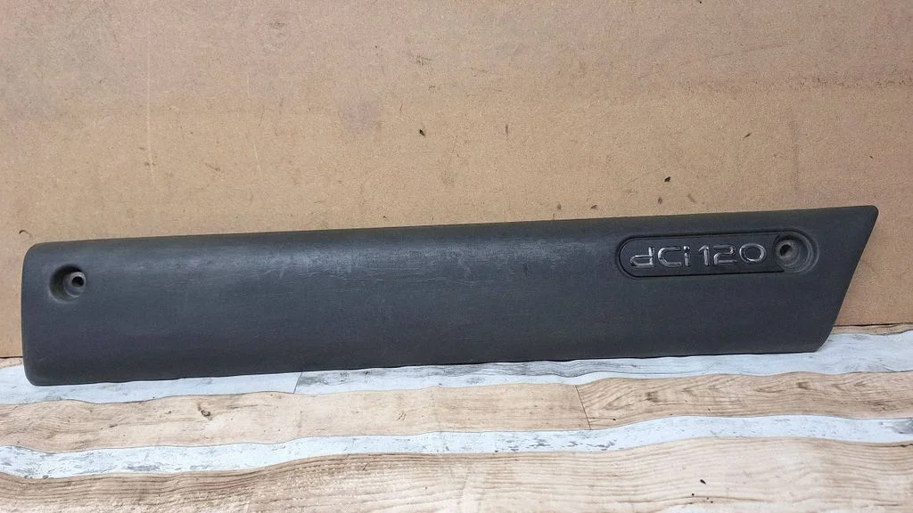 Front door trim (molding) 7701692581
