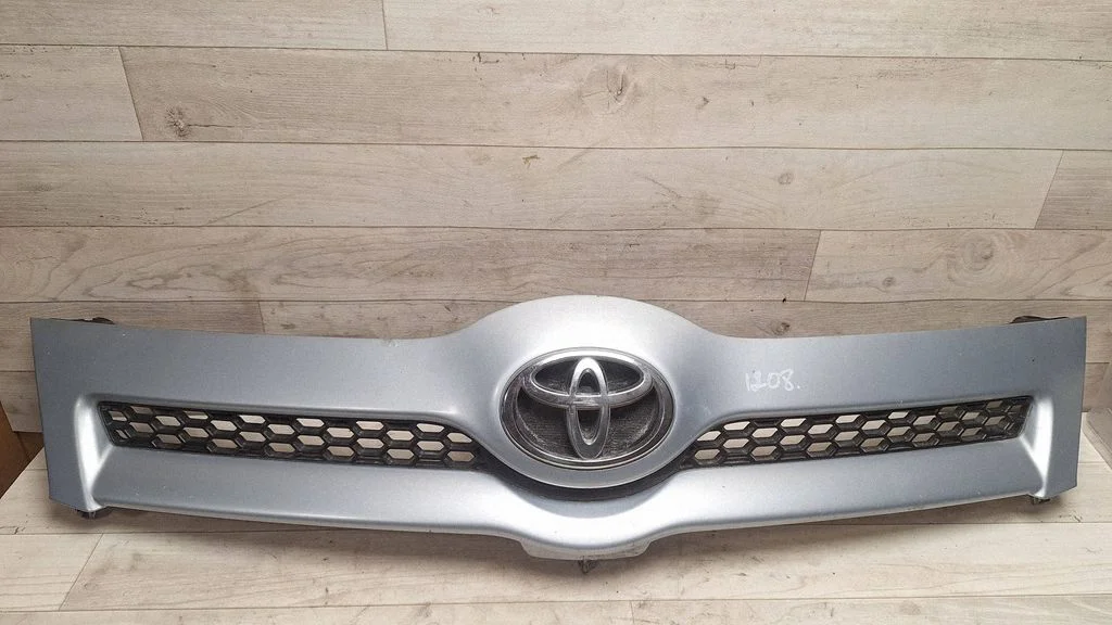 Front grill 531110F020