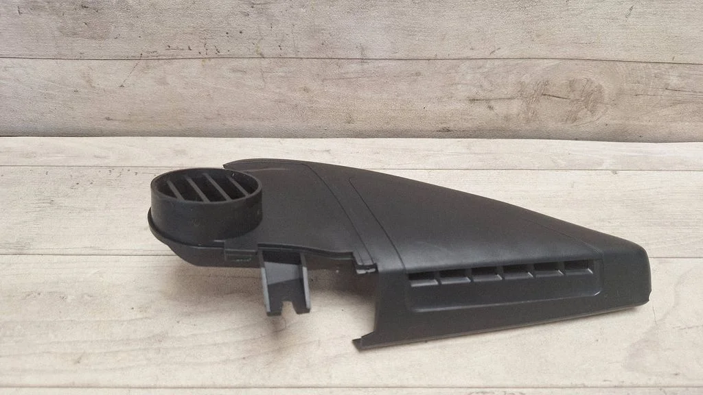 Välispeegli plastkate – Skoda Octavia Mk2 (1Z) (2004-2013)