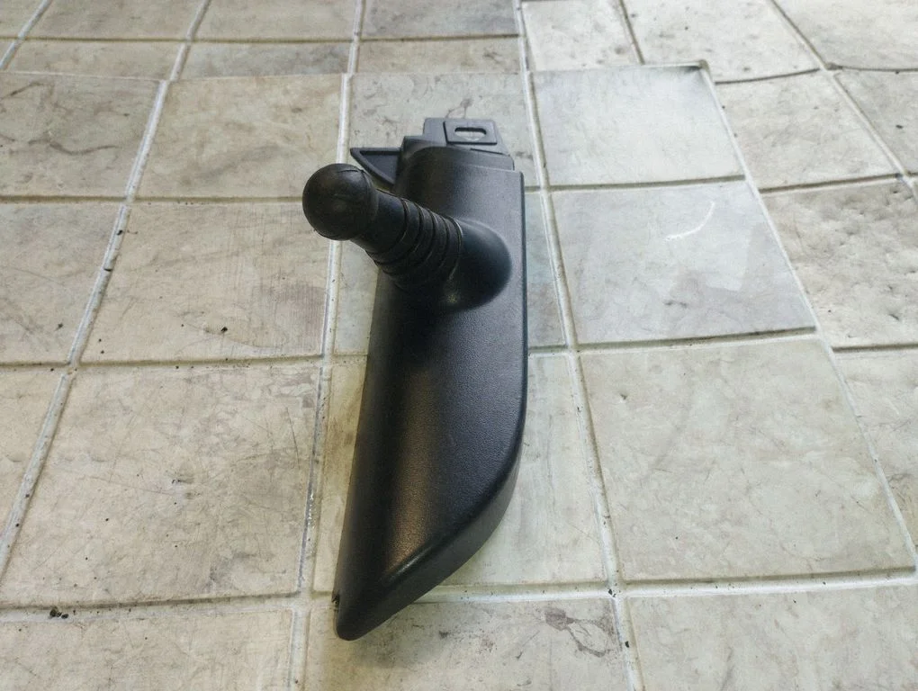 Välispeegli plastkate