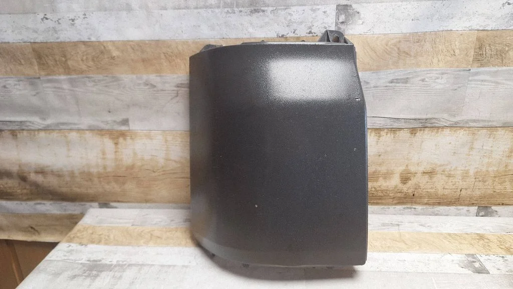 Rear bumper corner part panel trim – Volkswagen Transporter - Caravelle T5 (2003-2015)