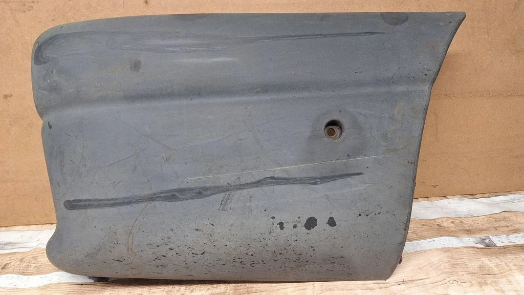 Rear bumper corner part panel trim – Renault Master II (2004-2010)