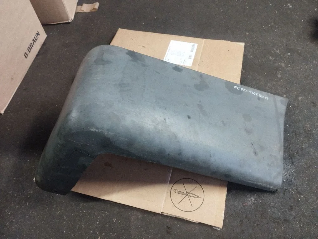 Rear bumper corner part panel trim – Ford Transit - Tourneo Connect (2003-2008)