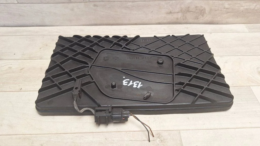 Battery tray 744310F010