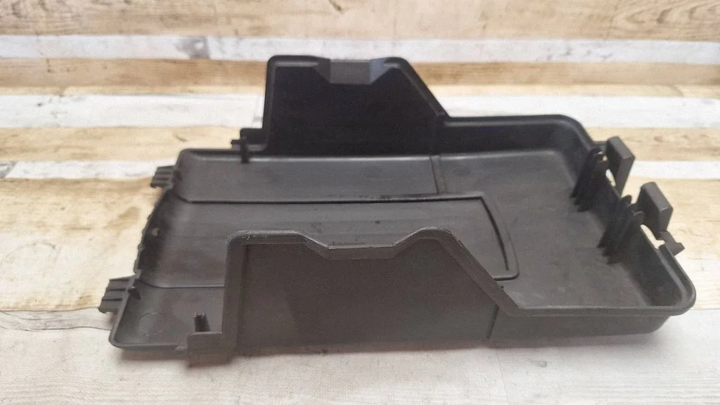 Battery box tray cover/lid – Volkswagen Passat B6 (2005-2010)