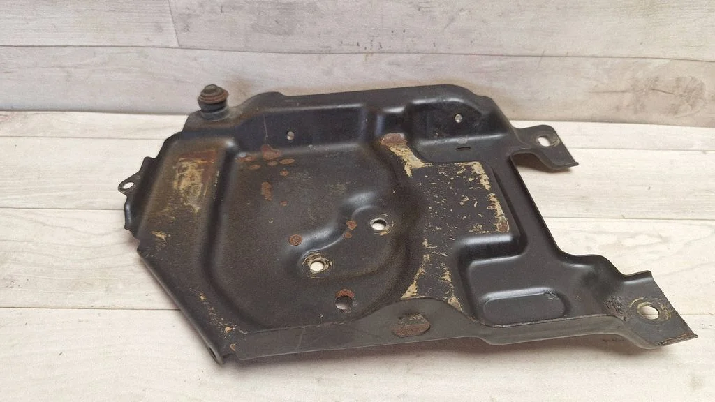 Battery tray