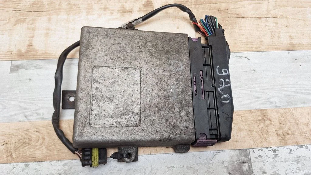 LP gas control unit module – Volkswagen Touareg I (2002-2010)