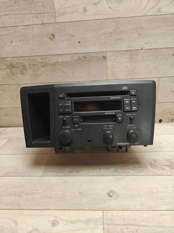 Radio/CD/DVD/GPS head unit 86511521