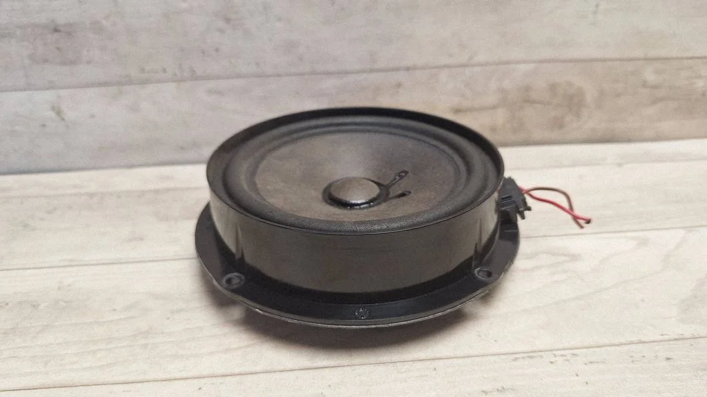 Front door speaker 1Z0035411C