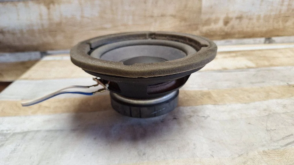 Subwoofer speaker