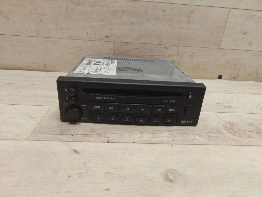 Radio/CD/DVD/GPS head unit 09136107