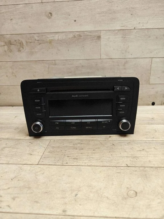 Radio, odtwarzacz CD/DVD, nawigacja – Audi A3 S3 8P (2003-2012)