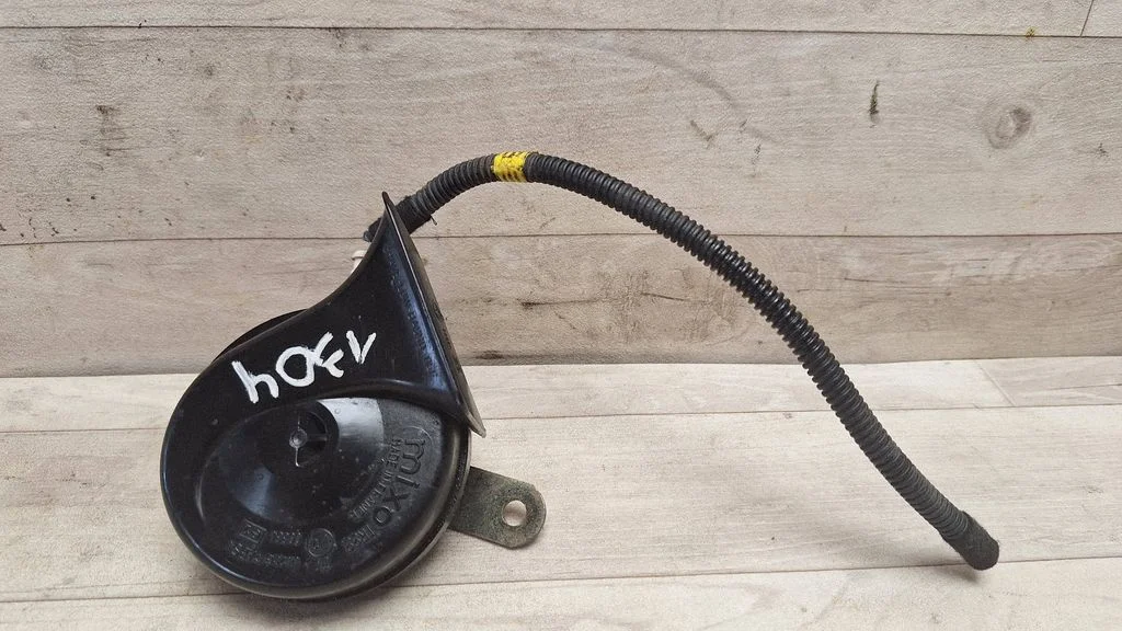 Horn signal CH2013