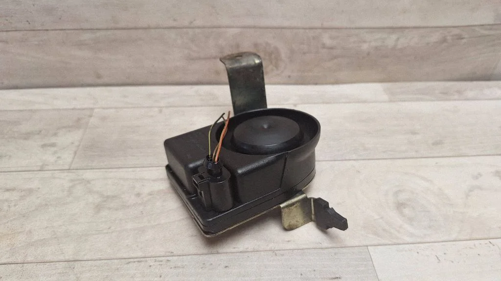 Alarm system siren 4F1951285