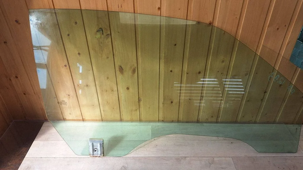 Front door window/glass (coupe) – Audi A4 S4 B6 8E 8H (2001-2005)