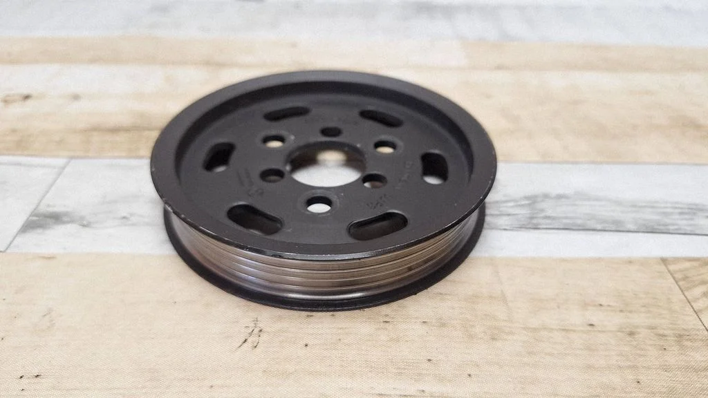 Power steering pump pulley – Volkswagen Passat B5.5 (2001-2005)