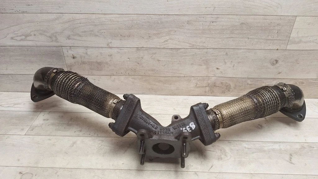 Exhaust manifold