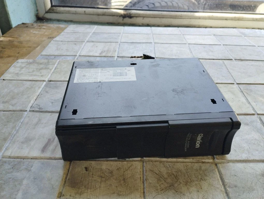 CD/DVD changer