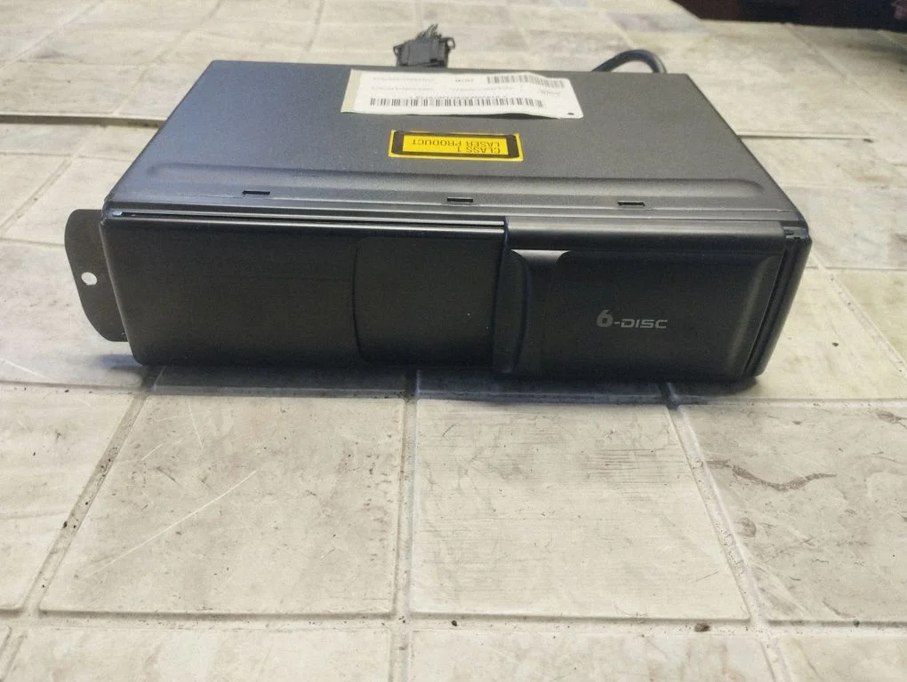 CD/DVD changer – Seat Altea XL (2004-2015)
