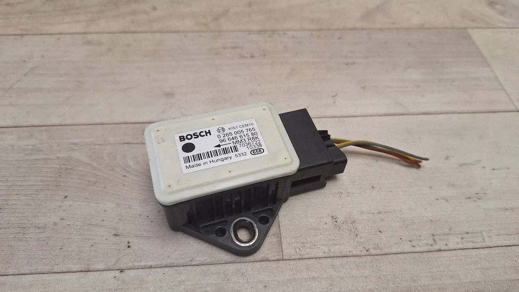 ESP acceleration yaw rate sensor 9664661580