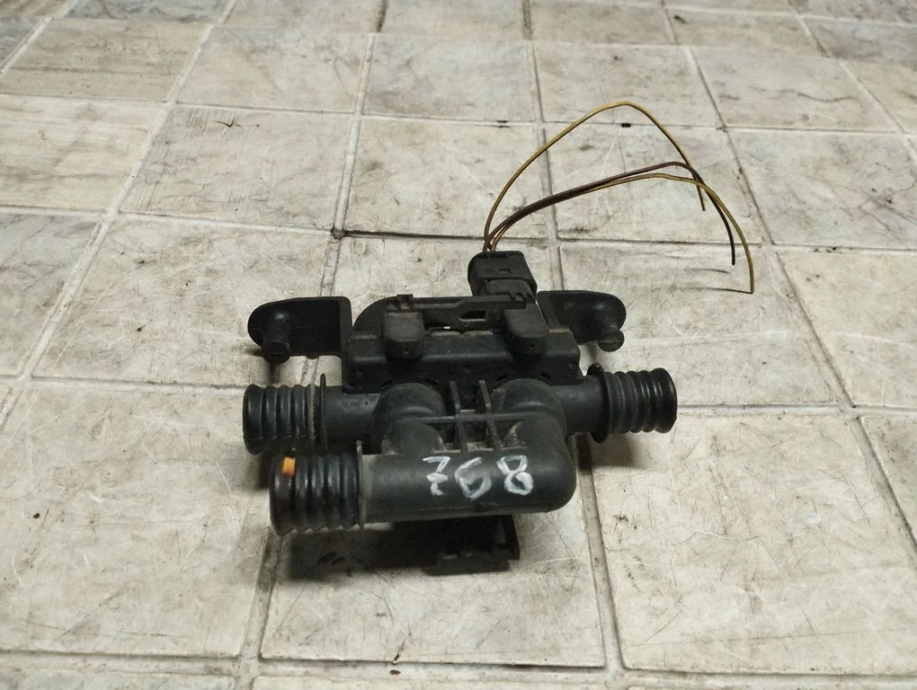 Coolant heater control valve 6411693170802