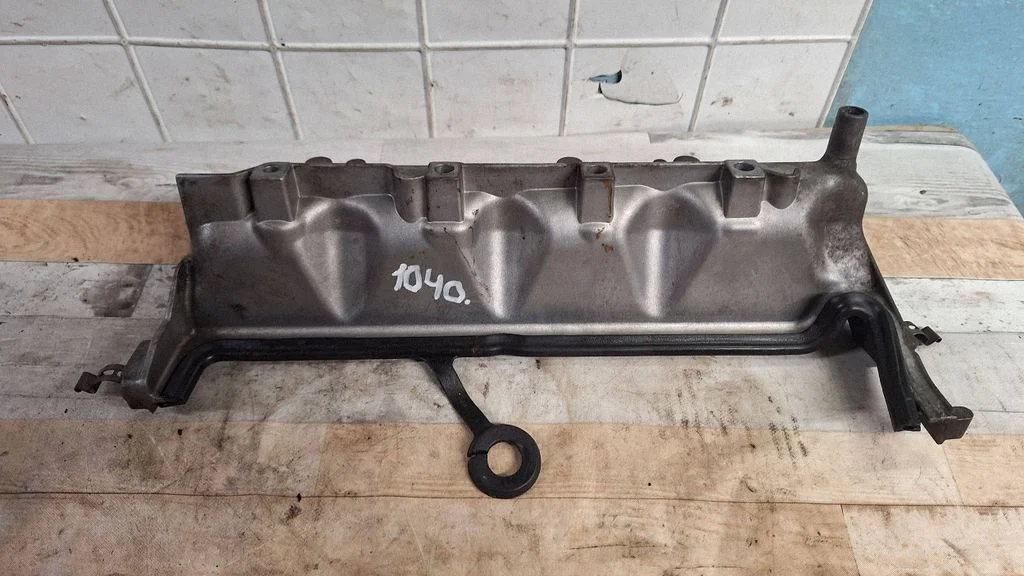 other engine part 8200397653