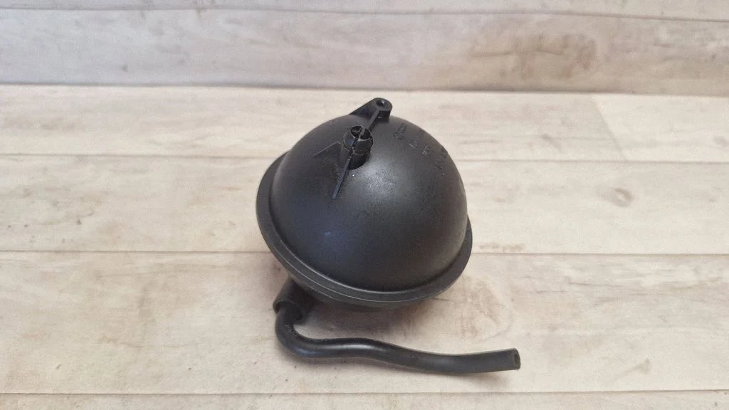 Vacuum air tank 054129808