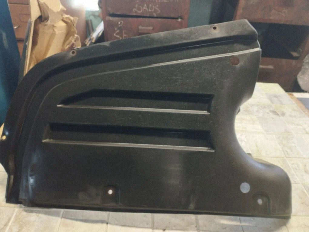 Rear bumper underbody cover/under tray 3C0825216B