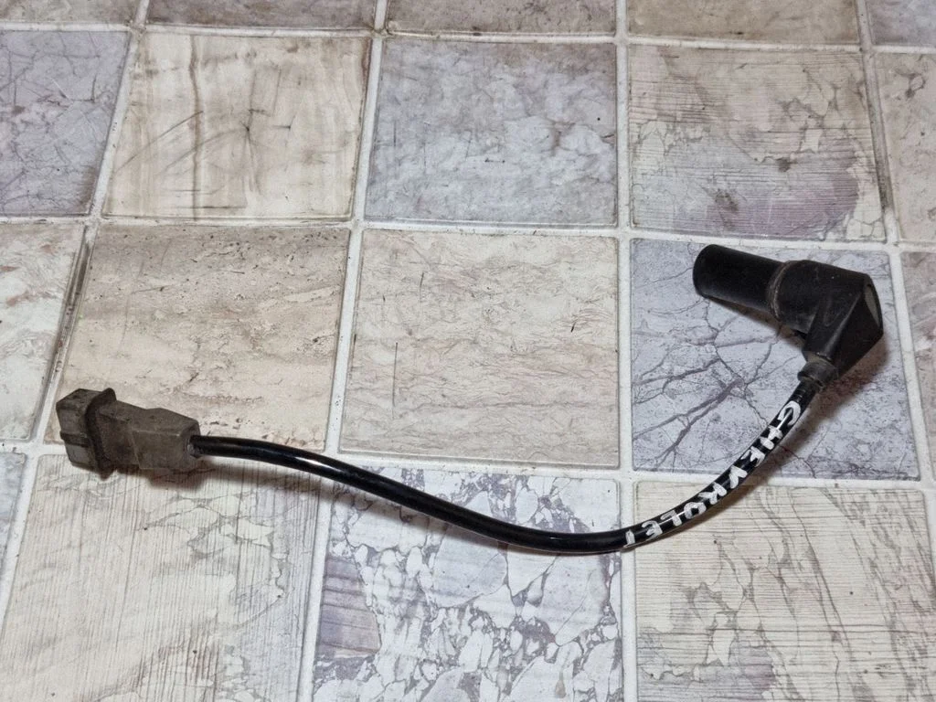 Crankshaft position sensor 96389566