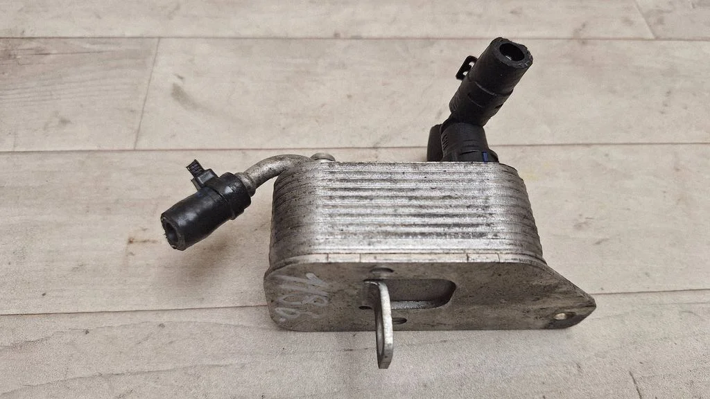 Fuel cooler (radiator) – Volkswagen Touareg I (2002-2010)