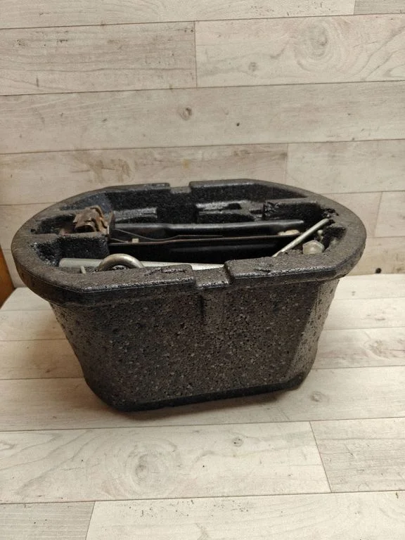 Tool set 5J7012115A