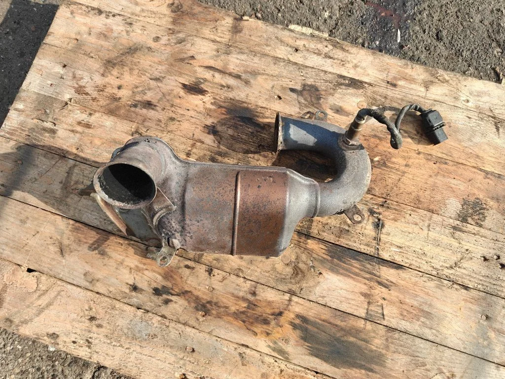Katalüsaator/ FAP/DPF tahkete osakeste filter – Peugeot 508 RXH (2011-2018)