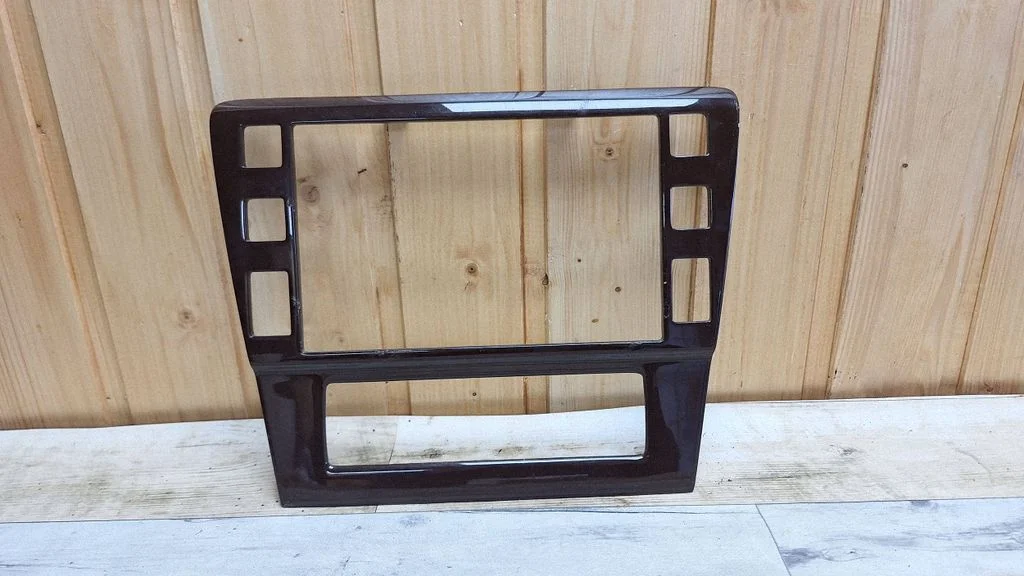 Radio/GPS head unit trim 3U0858069H