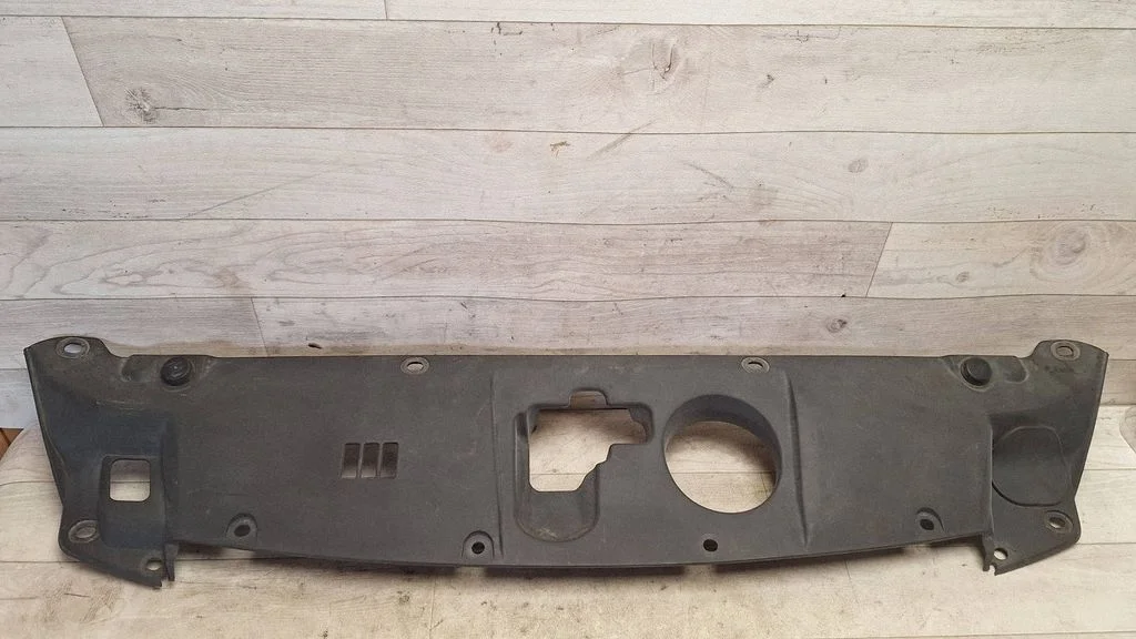 Radiator trim