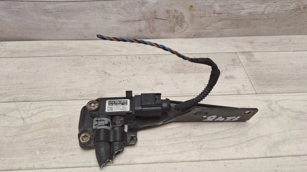 Exhaust gas pressure sensor 076906051B