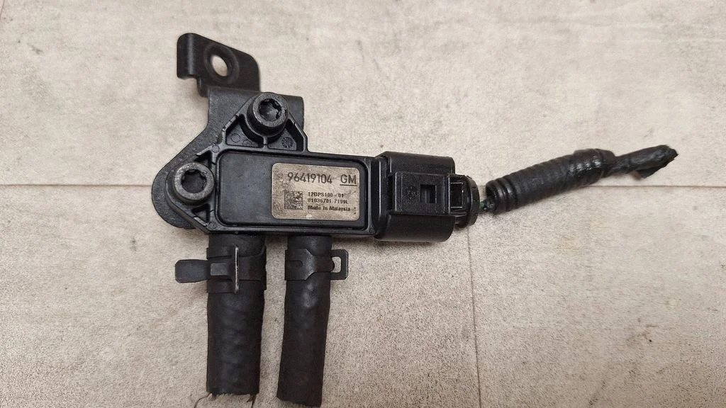 Exhaust gas pressure sensor 96419104