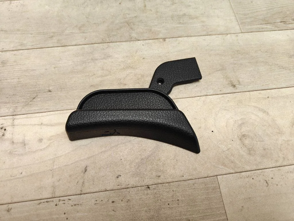 Seat back rest control lever/handle – KIA Optima (2010-2015)