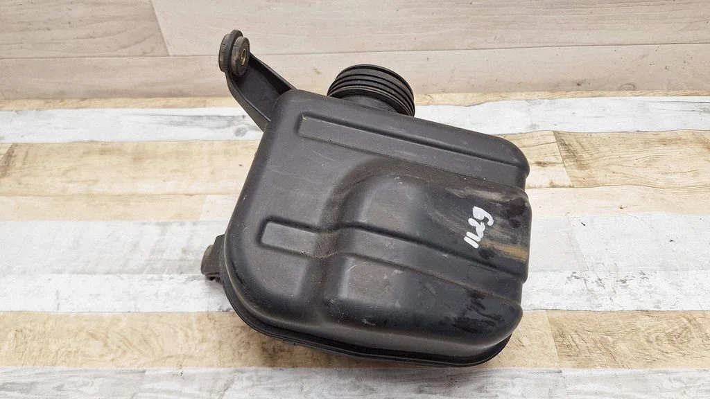 Intake resonator 281903K200
