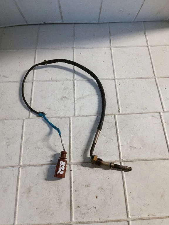 Exhaust gas temperature sensor – Volkswagen Tiguan (2007-2016)