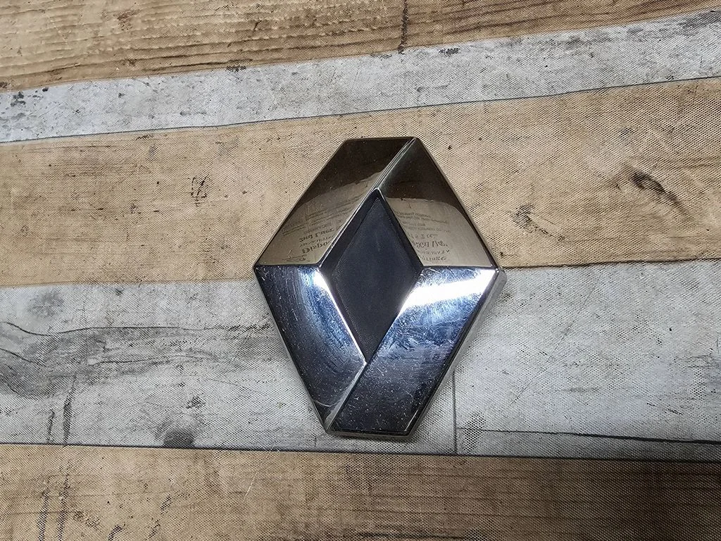Manufacturers badge/model letters – Renault Scenic II -  Grand scenic II (2003-2006)