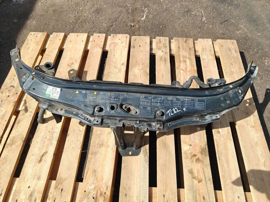 Radiaatori tugipaneeli ülaosa – Renault Espace - Grand espace IV (2004-2014)