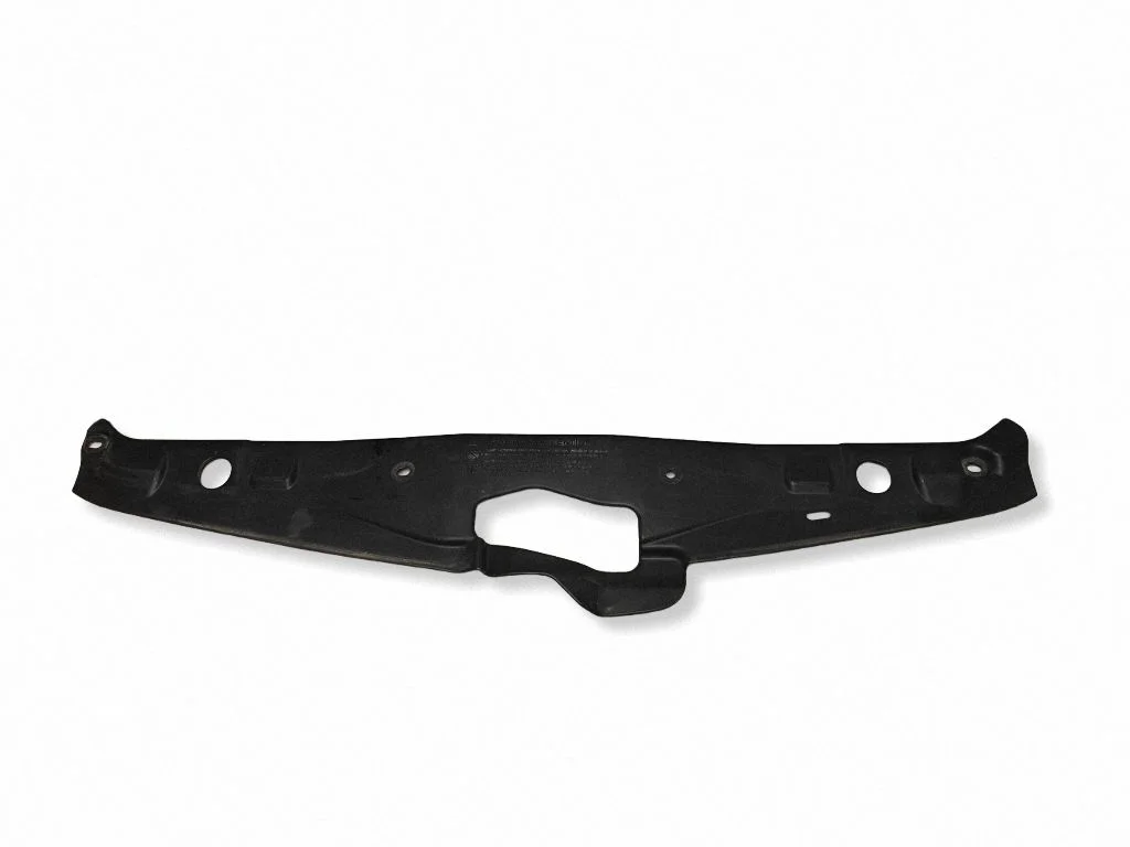 Radiaatori tugipaneeli ülaosa – Toyota Corolla Verso E121 (2001-2004)