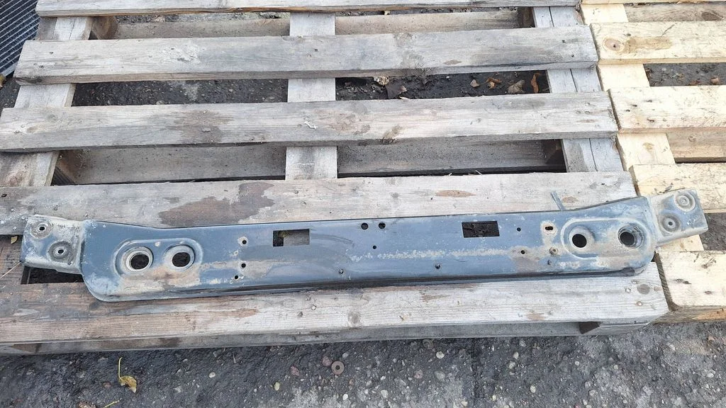 Bottom radiator support slam panel – Ford Transit Custom (2013-2023)