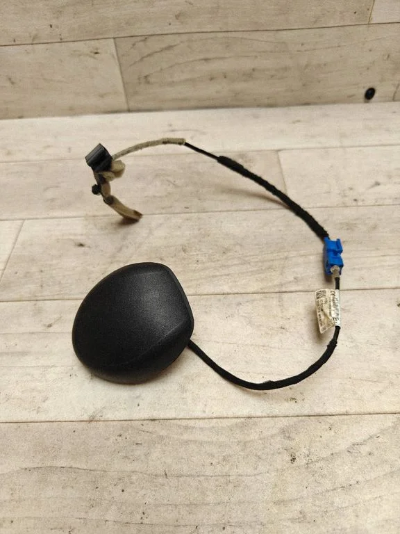 Aerial GPS antenna JK2T19C175AA