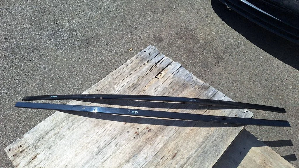 Roof trim bar molding cover 9681133777