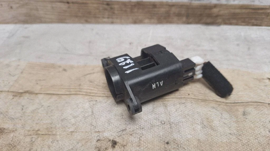 Interior temperature sensor 972703KXXX